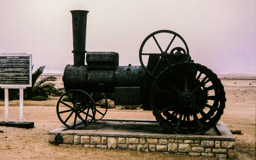 genannt:  Marin Luther - Eeröffnung der Eisenbahnstrecke Swakopm. - Windhoek 1902